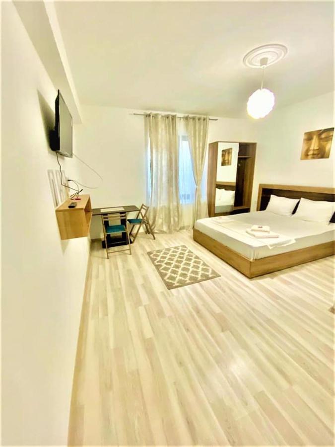 ヤシ Ipsilanti Houseアパートホテル エクステリア 写真